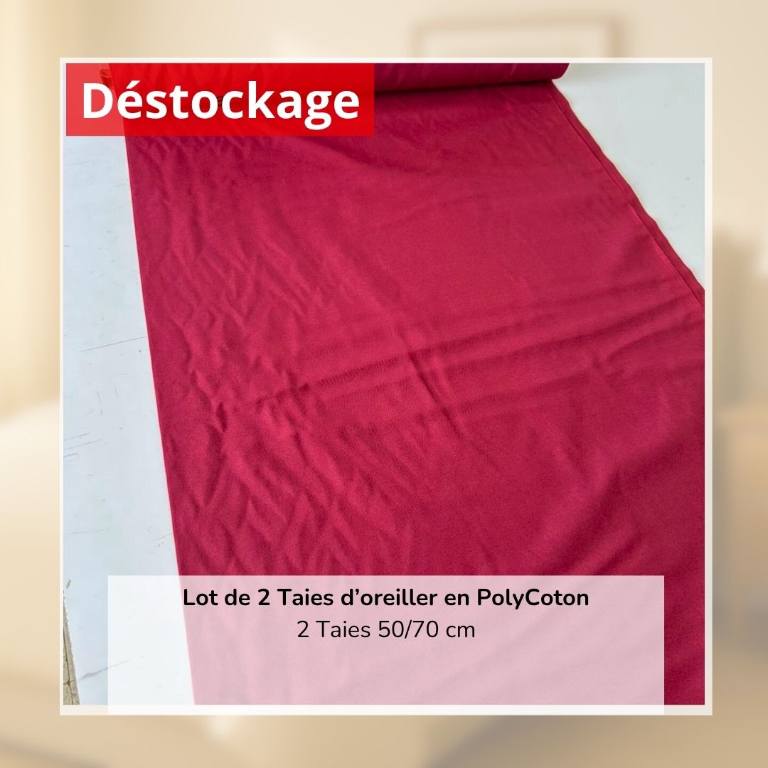 Déstockage! Lot de 2 Taies d’oreiller en PolyCoton Rouge (50/70 cm)